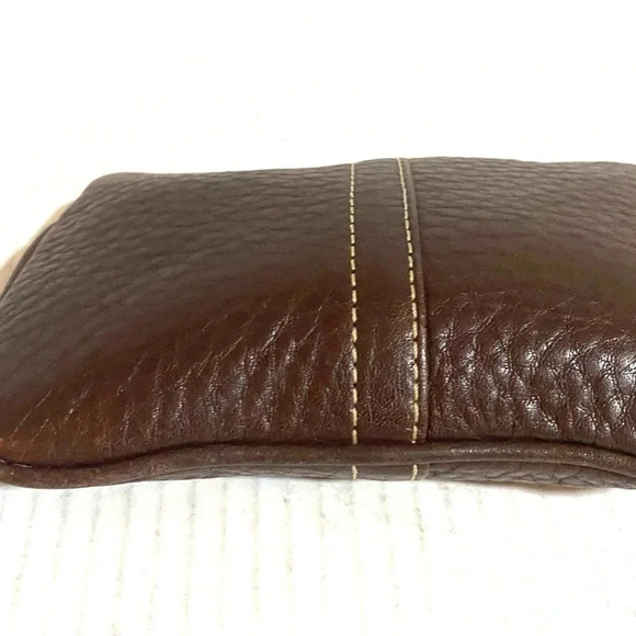 Coach brown  pebbled leather wristlet bag - Picture 3 of 5